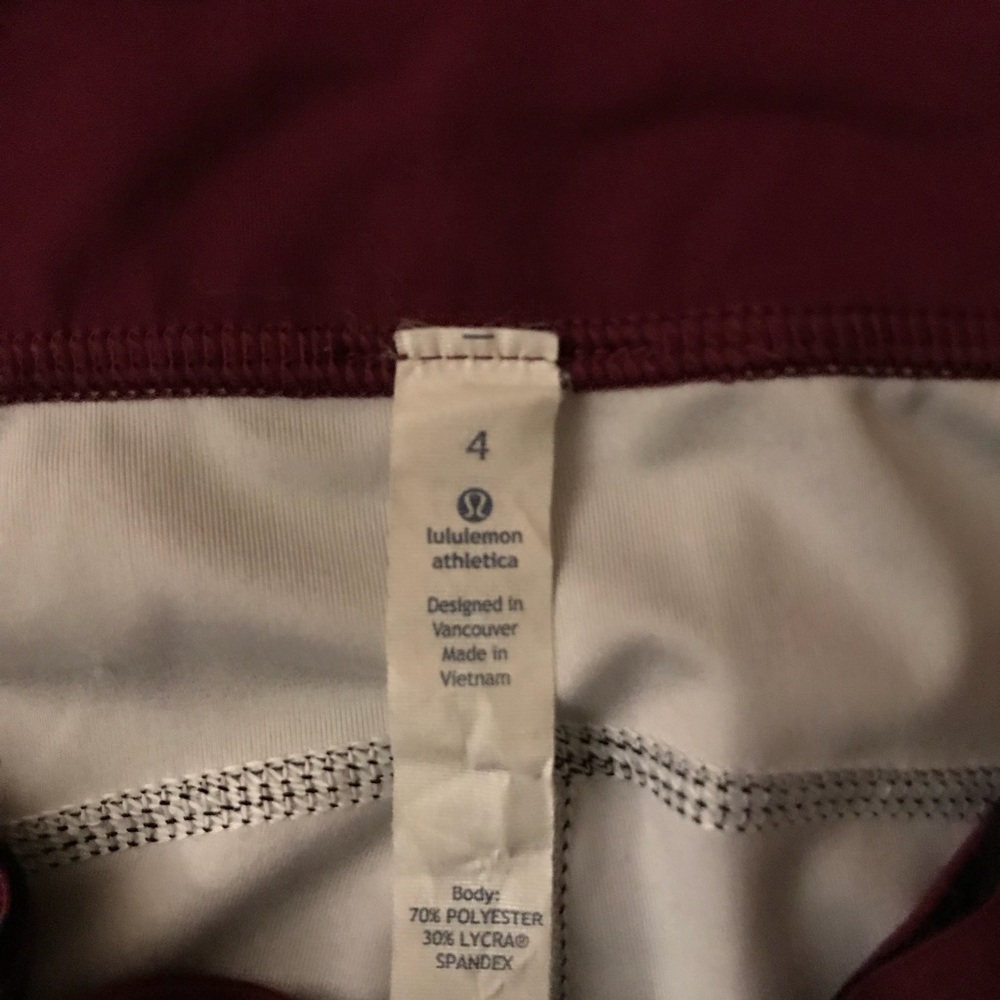 Lululemon Shorts In Multi Color/Micro Dots Size-4 - image 7